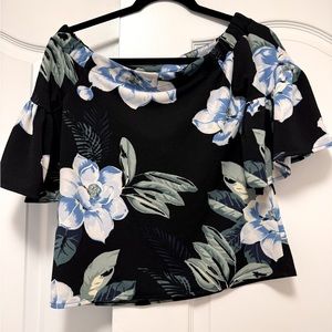BNWT Banana Republic floral print top - Size XS